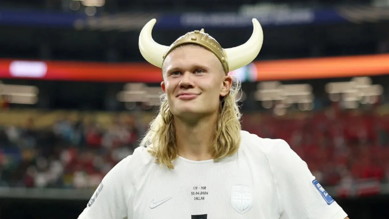 Cardápio do artilheiro da Copa do Mundo inclui leite cru e vísceras; especialistas alertam para riscos de copiar hábitos do atacante norueguês.