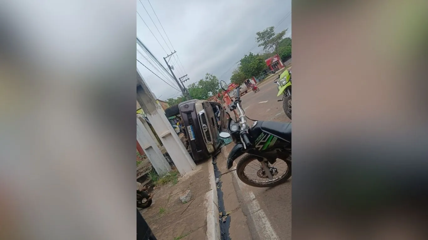 Motorista perdeu o controle da direção nas primeiras horas desta sexta-feira (24); causas do acidente são apuradas.