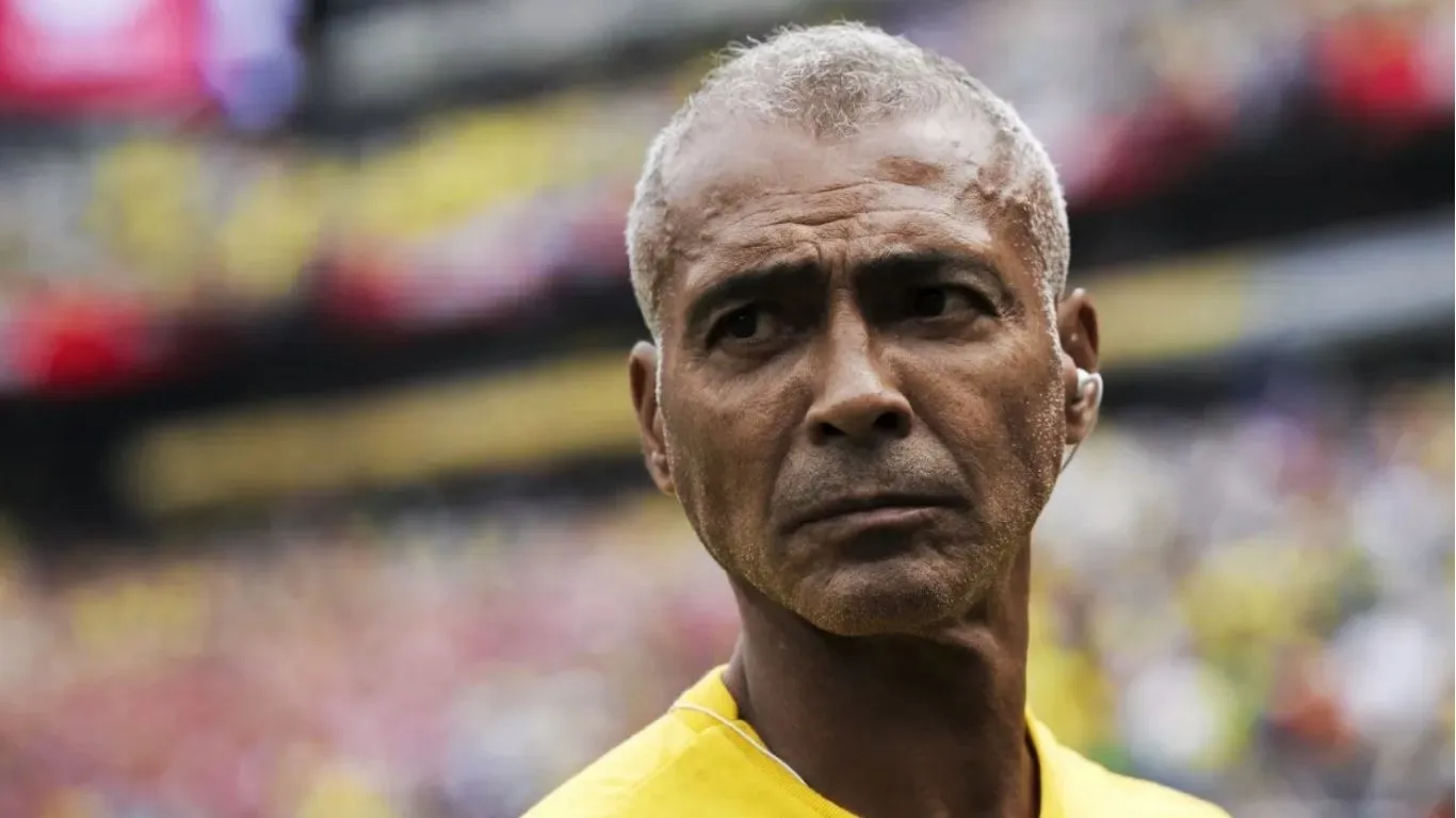 O ex-jogador e atual senador Romário (PL-RJ) enfrenta um longo imbróglio judicial que já resultou na penhora de bens, veículos de luxo e no bloqueio de receitas profissionais recentes.
