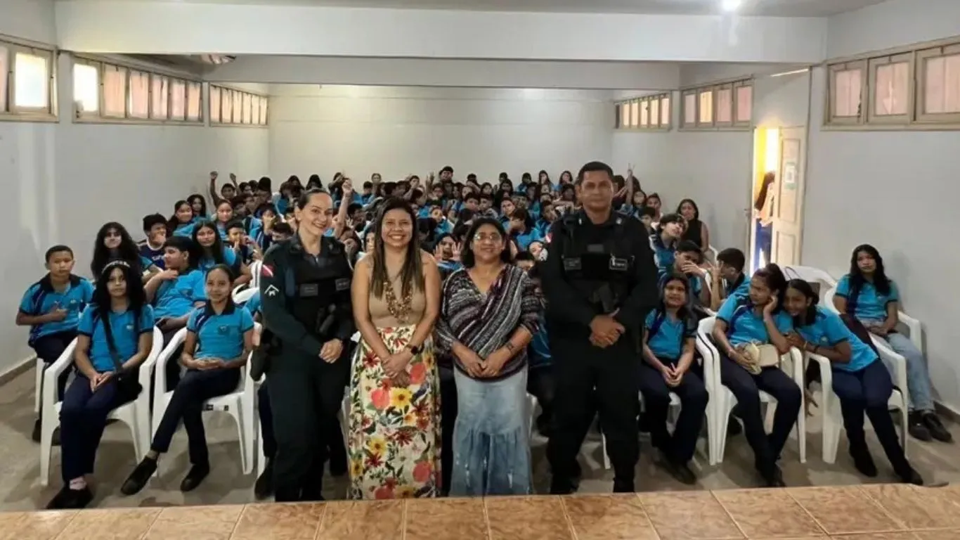 Atividades do "Maio Laranja" movimentaram colégios da rede pública estadual no último sábado