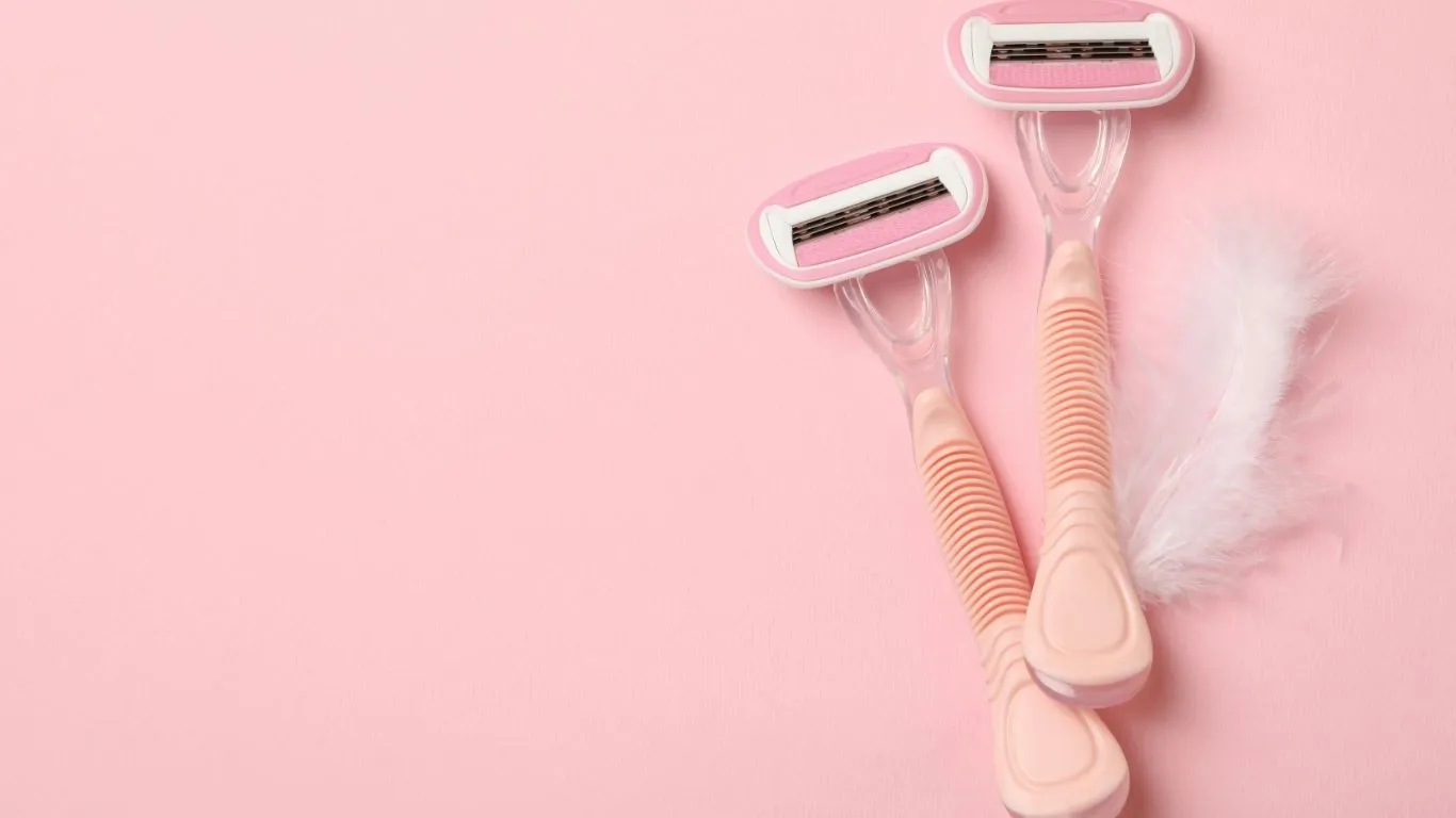 Prática comum de higiene e estética pode causar desde foliculite até condições severas