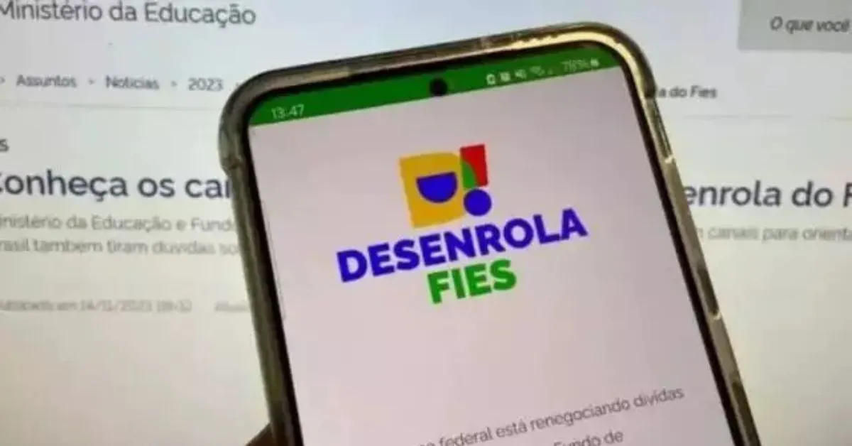 Universitários que se beneficiaram do Fies podem aproveitar o Desenrola