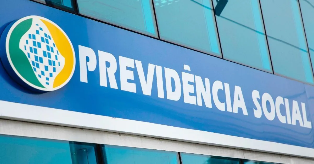 Os aposentados e pensionistas afetados terão os pagamentos redirecionados automaticamente para outros bancos, segundo o INSS