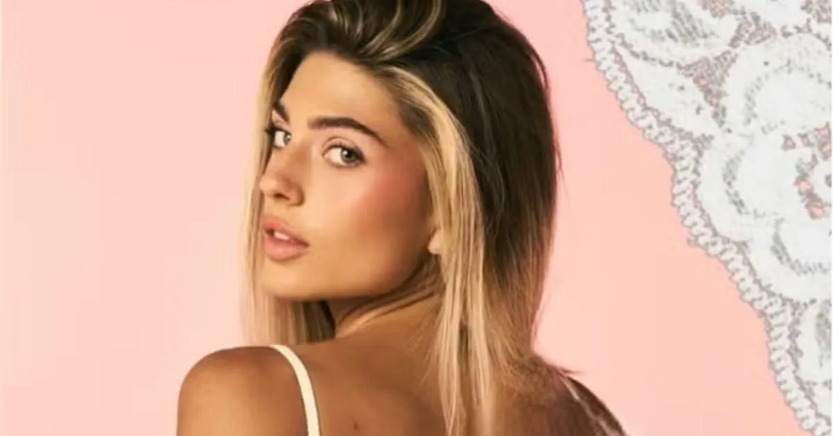 Além do pai, Manu também conta com a referência da mãe, profissional reconhecida na área da Comunicação.