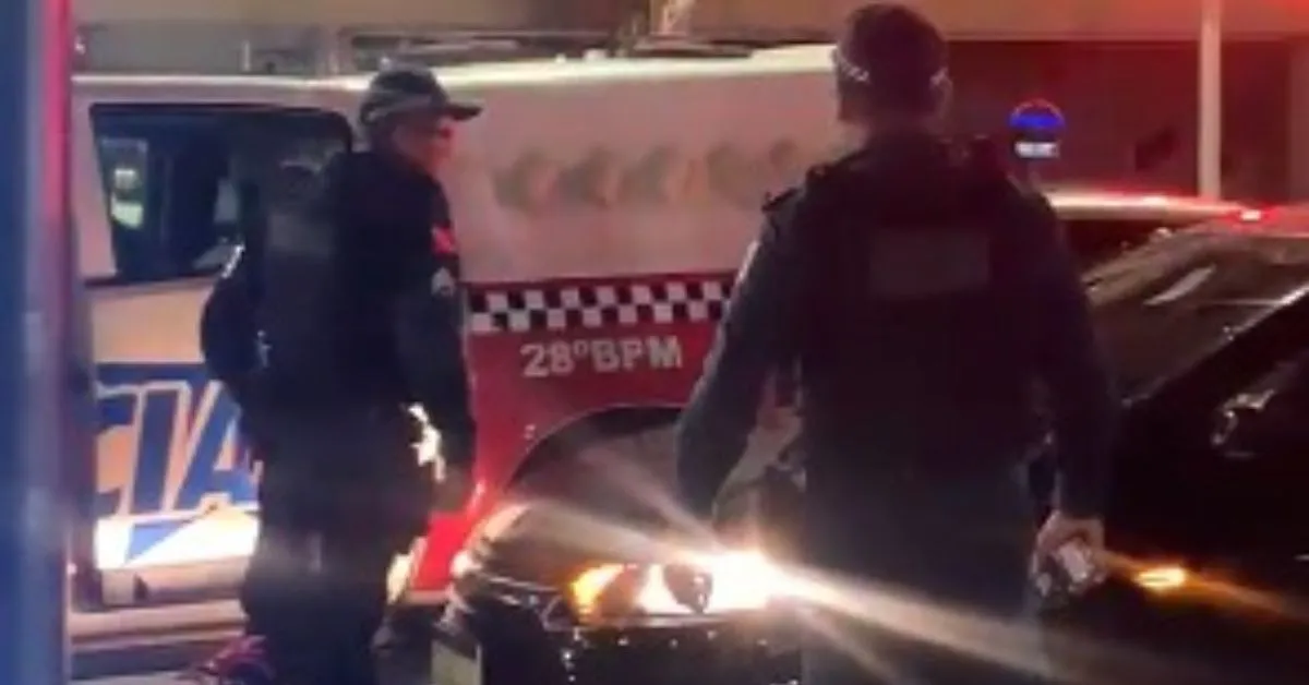 Após a apreensão, o suspeito foi conduzido para a Seccional de São Brás.