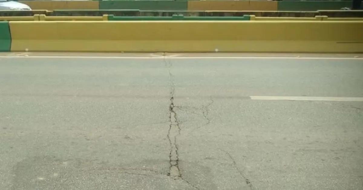 As restrições valem para carretas, bitrens, rodotrens e treminhões.
