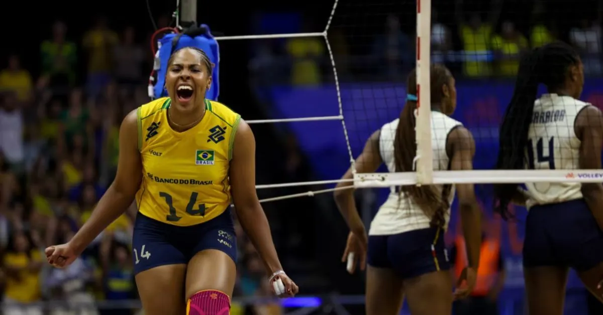A maior pontuadora da partida foi Ana Cristina, com 22 bolas na quadra italiana ao longo dos cinco sets