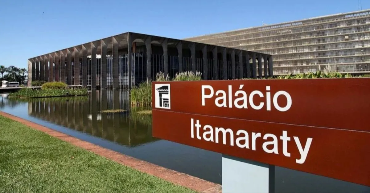 O Brasil anunciou também ajuda humanitária ao País.