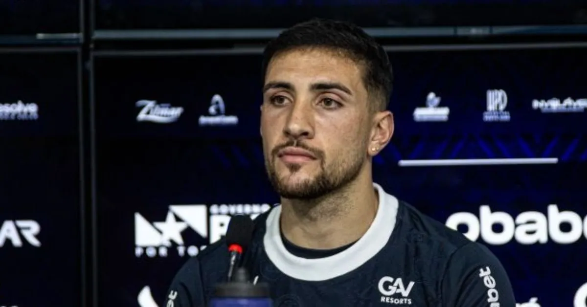 Jogador reforça respeito à torcida azulina e promete foco na recuperação dentro de campo.