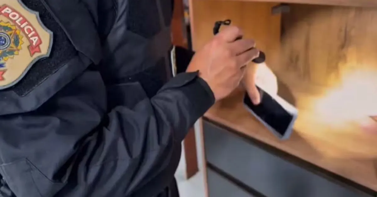 Segundo a investigação, havia indícios de que o morador de Barcarena poderia estar compartilhando material de abuso sexual envolvendo crianças e adolescentes.