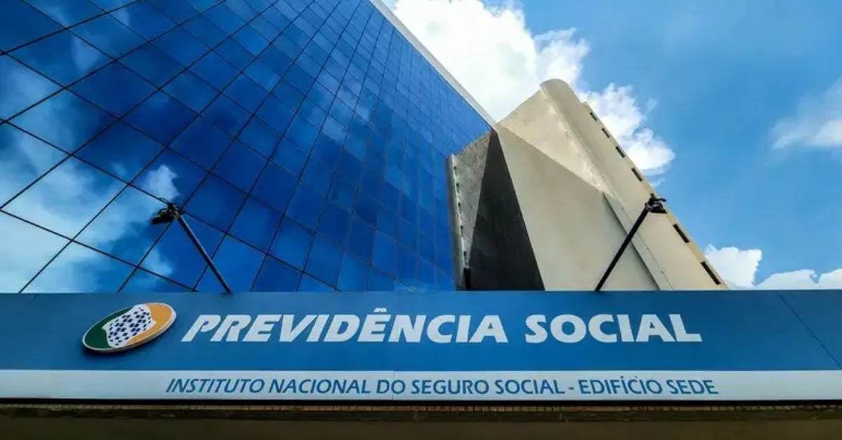 Presidente do INSS também informou que participou de uma reunião no próprio MGI para discutir os recursos necessários para manter as atividades da autarquia e avaliar medidas emergenciais.