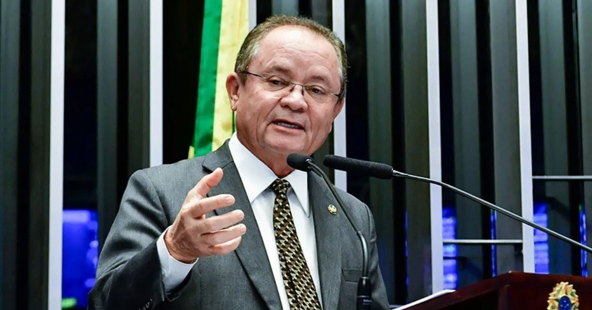 Projeto pode reduzir influência de sindicatos e acordos coletivos.