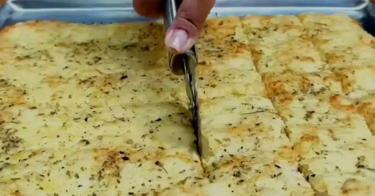 A receita caseira é simples de fazer e muito saborosa para ser servido como petisco
