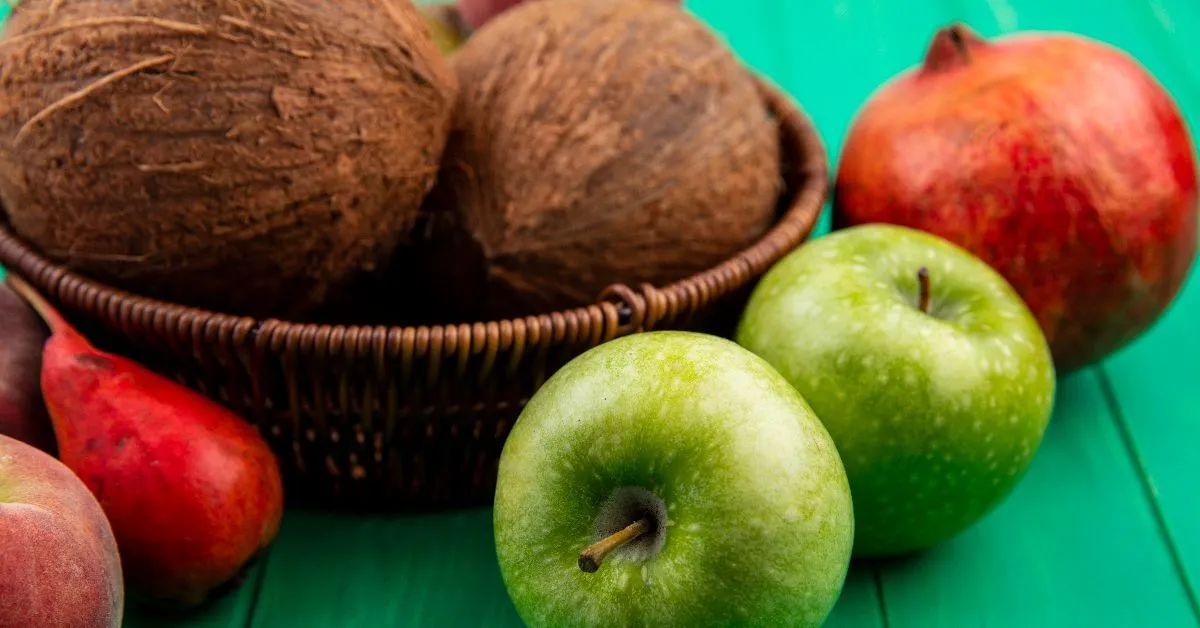 Apesar de serem boas para emagrecer e diabetes, frutas precisam ser consumidas com controle
