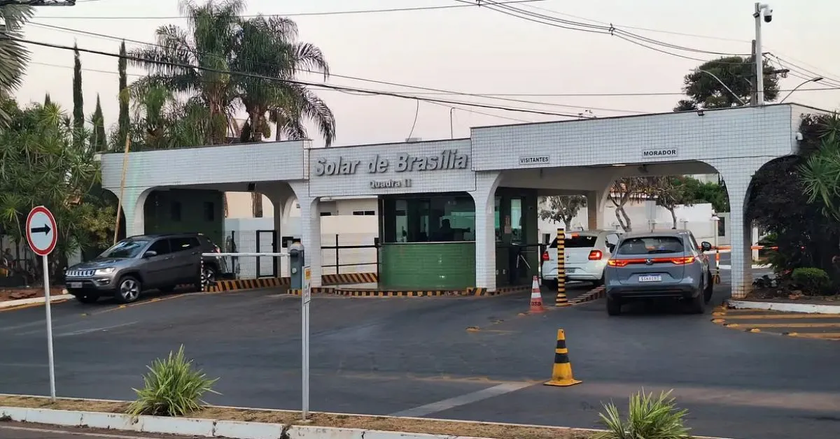 Ministro Alexandre de Moraes decidiu suspender visitas ao ex-presidente