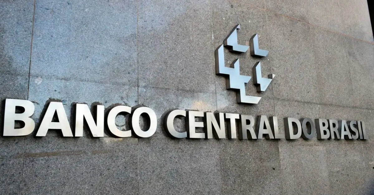 Receita Federal e Banco Central terão até 6 meses para publicar os editais dos concursos.