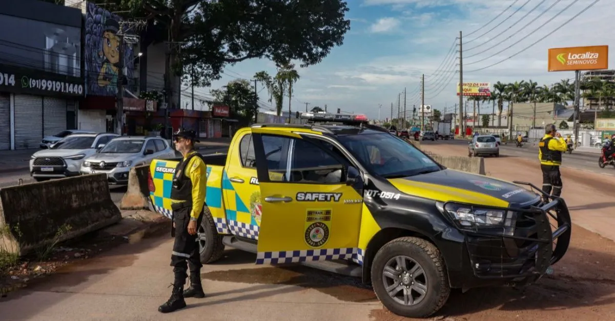 O Departamento de Trânsito do Estado do Pará abriu dois Processos Seletivos Simplificados (PSS) para a contratação temporária de assistentes de trânsito em diversos municípios paraenses.