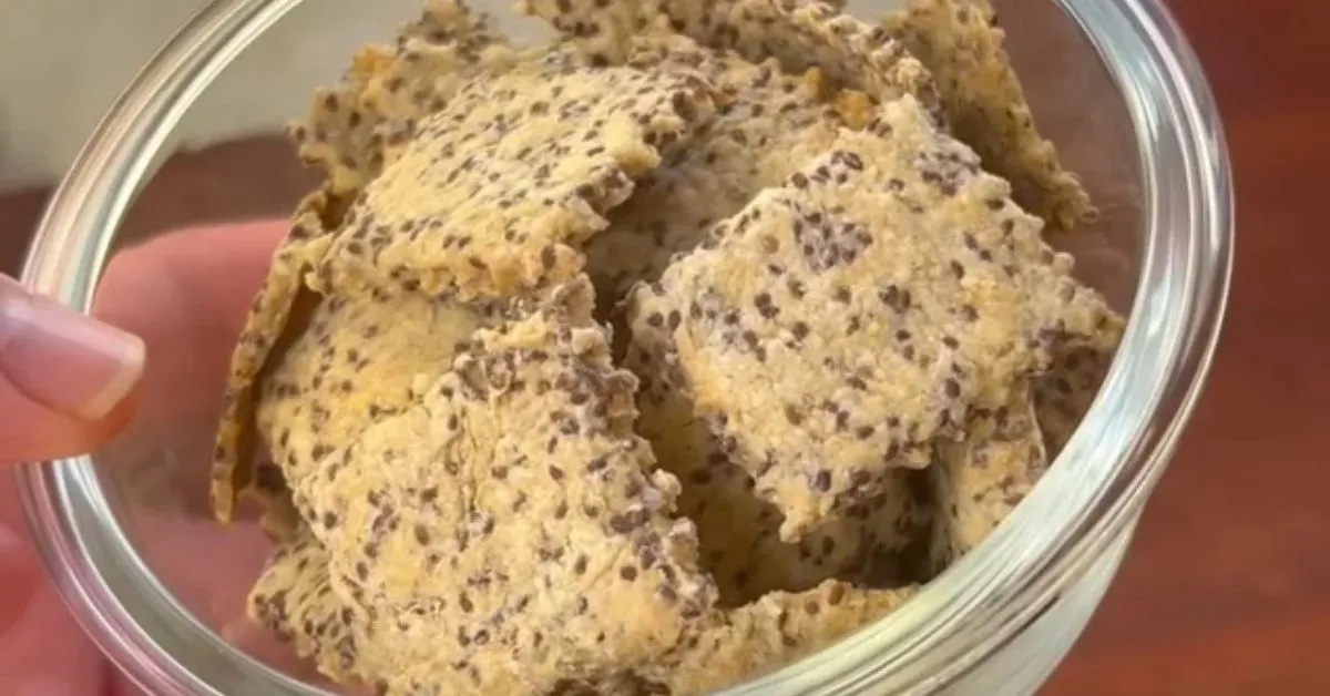 Biscoito crocante, leve e ideal para lanches rápidos ao longo do dia.