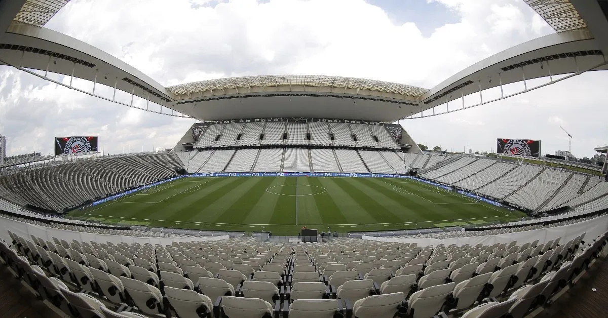 Corinthians x São Paulo acontece neste domingo (10), às 18h30, na Neo Química Arena, pela 15ª rodada do Brasileirão.