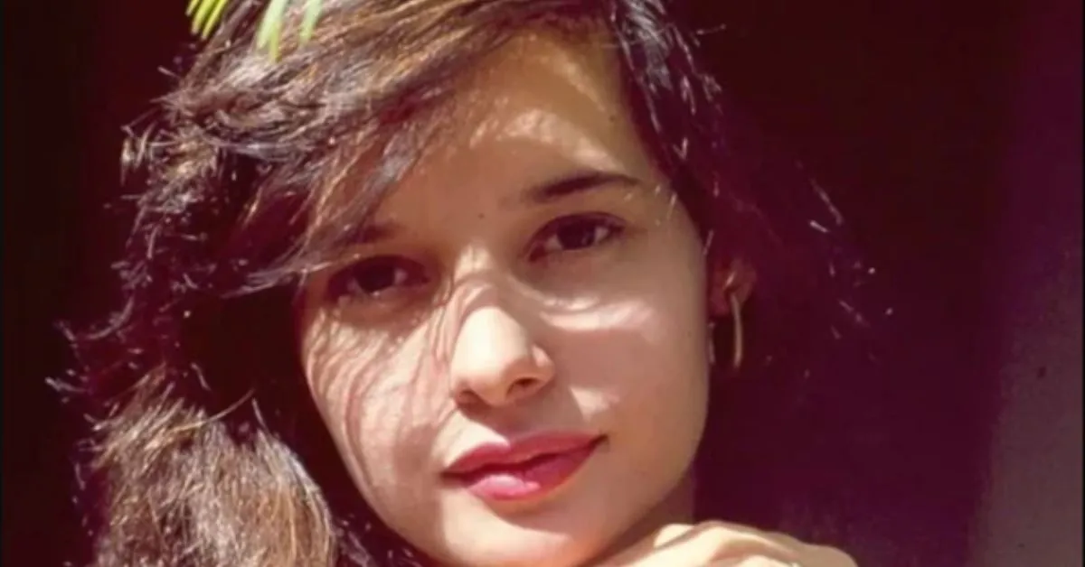 Daniella integrava o elenco da novela De Corpo e Alma, escrita pela própria mãe.