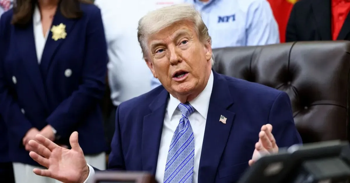 Donald Trump afirmou que discutirá o tema com integrantes da equipe de segurança nacional ao longo do fim de semana.