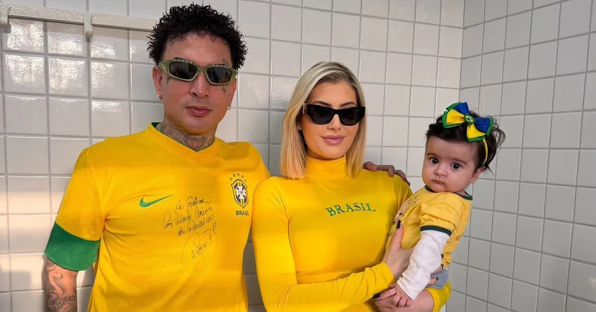 Fernanda Stroschein e a filha Yarin estavam em um veículo da equipe de MC Guimê quando sofreram um acidente de trânsito em Alphaville, na Grande São Paulo.