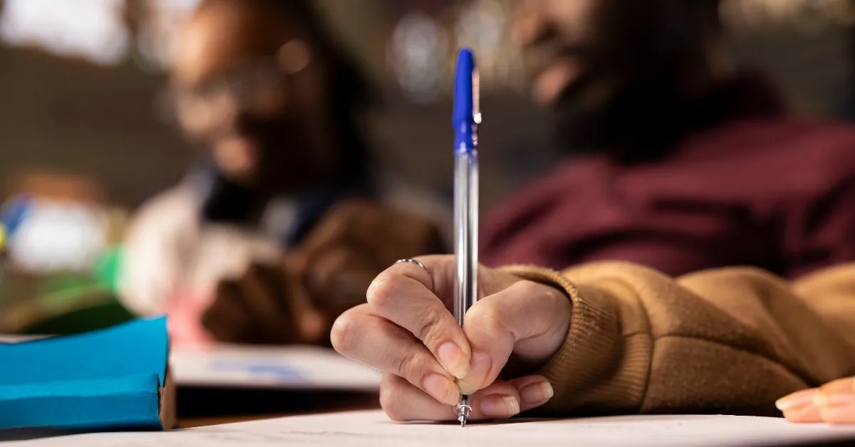 Área da educação terá mais de 24 mil novos cargos autorizados em 2026, com oportunidades em universidades, institutos federais e redes estaduais e municipais.