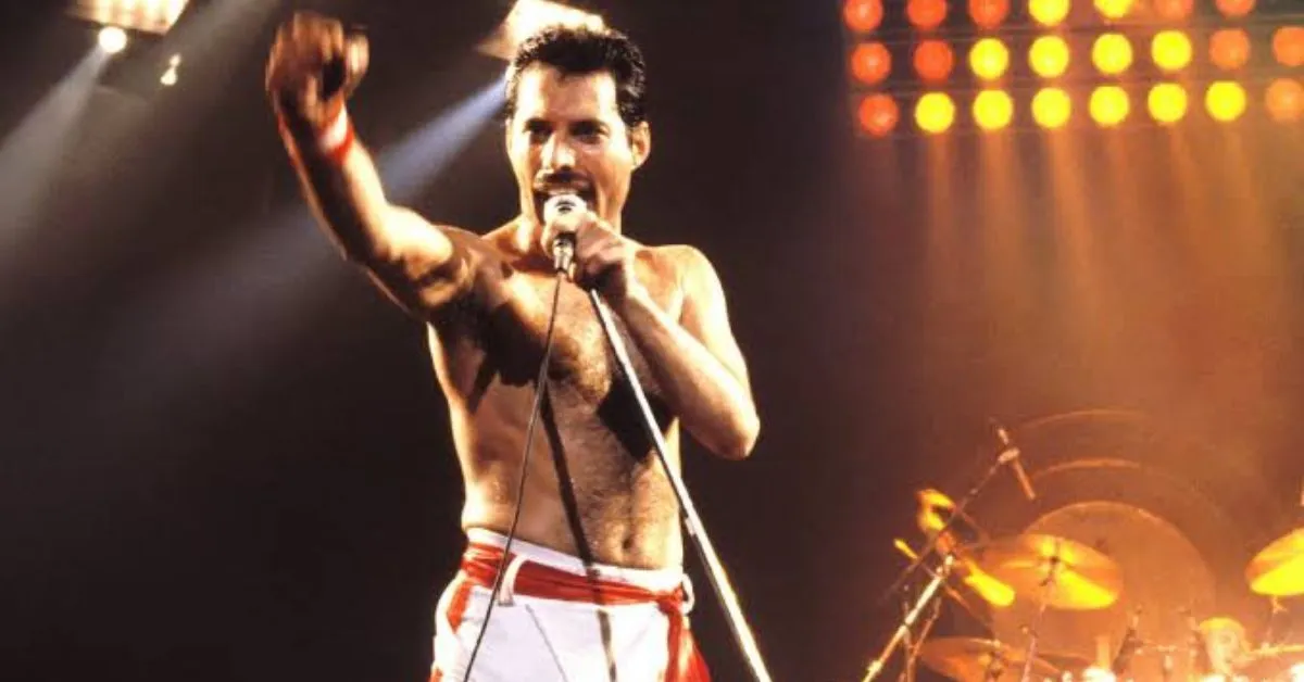 Live Aid, realizado em 1985, inspirou a criação do Dia Mundial do Rock, celebrado em 13 de julho.