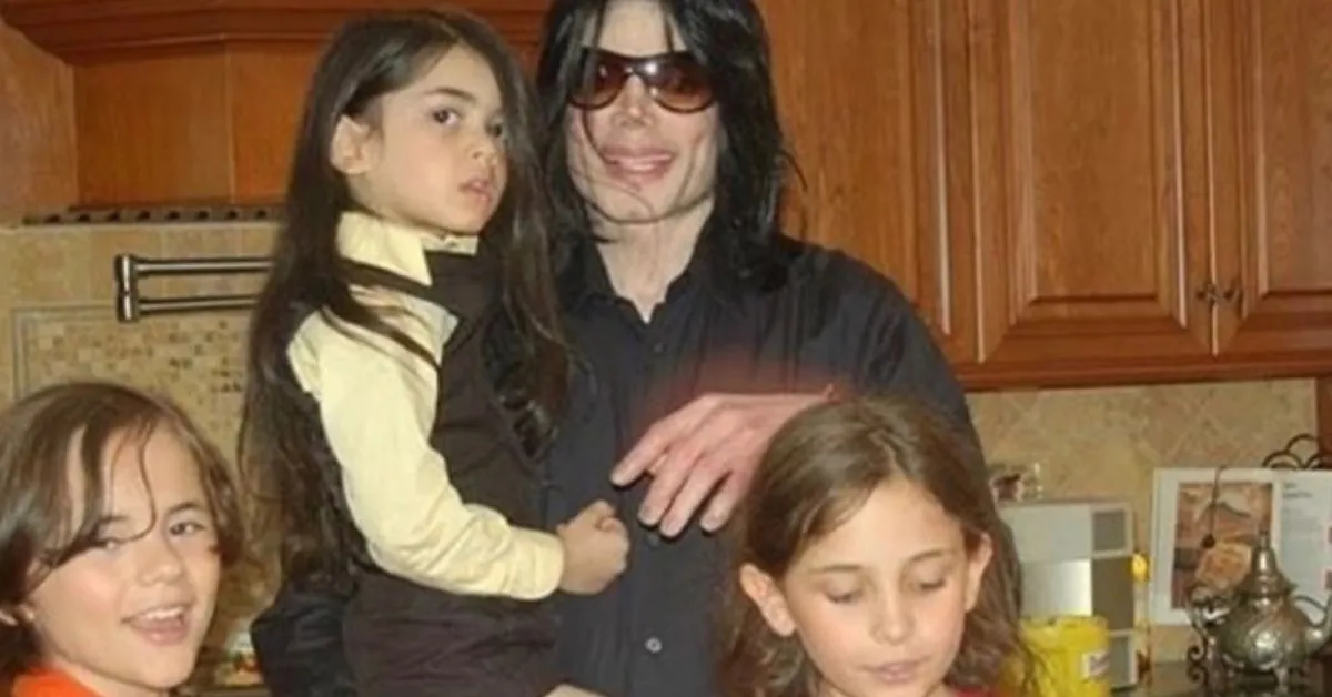 Prince, Paris e Bigi Jackson vivem um impasse envolvendo a administração da herança deixada por Michael Jackson.