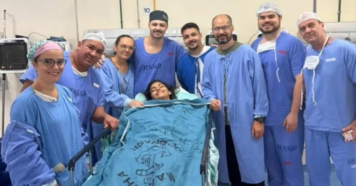 Já se passaram quase cinco meses desde que ela recebeu uma única aplicação de polilaminina, procedimento que marcou uma nova etapa em sua recuperação.