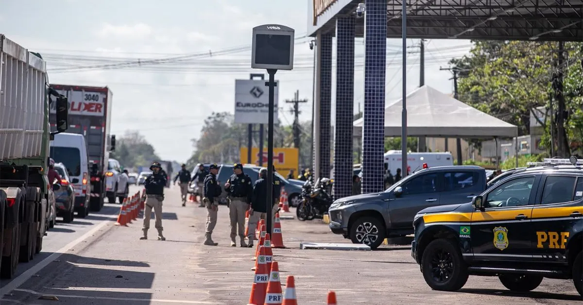 A ação conta com o reforço de 350 policiais que fiscalizam as principais rodovias paraenses, sobretudo nos trechos mais movimentados, como a BR-316.