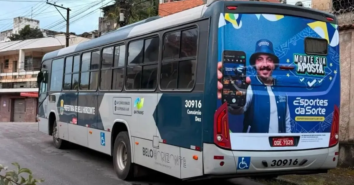 Semelhante ao que já ocorre nas propagandas de cigarros e bebidas alcoólicas, as advertências sobre os riscos das chamadas apostas de quotas fixas deverão ser claras, legíveis e proporcionais ao tamanho da peça publicitária, ocupando ao menos 10% das dimensões totais do anúncio.