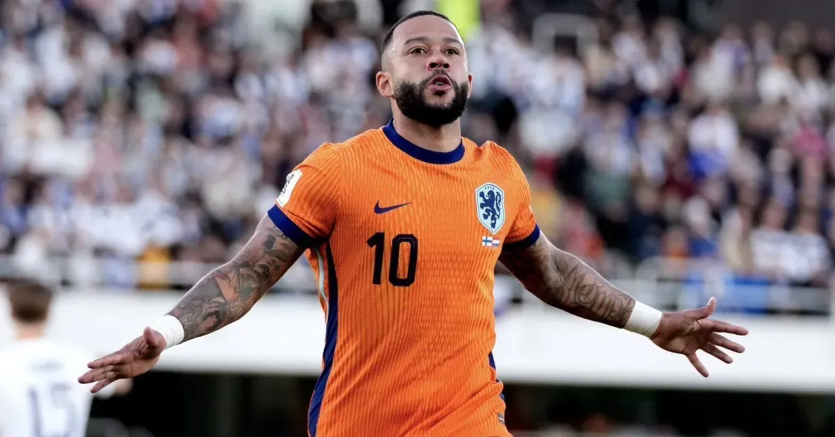 Ronald Koeman confirmou a convocação de Memphis Depay após a recuperação do atacante, que volta à seleção da Holanda para disputar mais uma Copa do Mundo