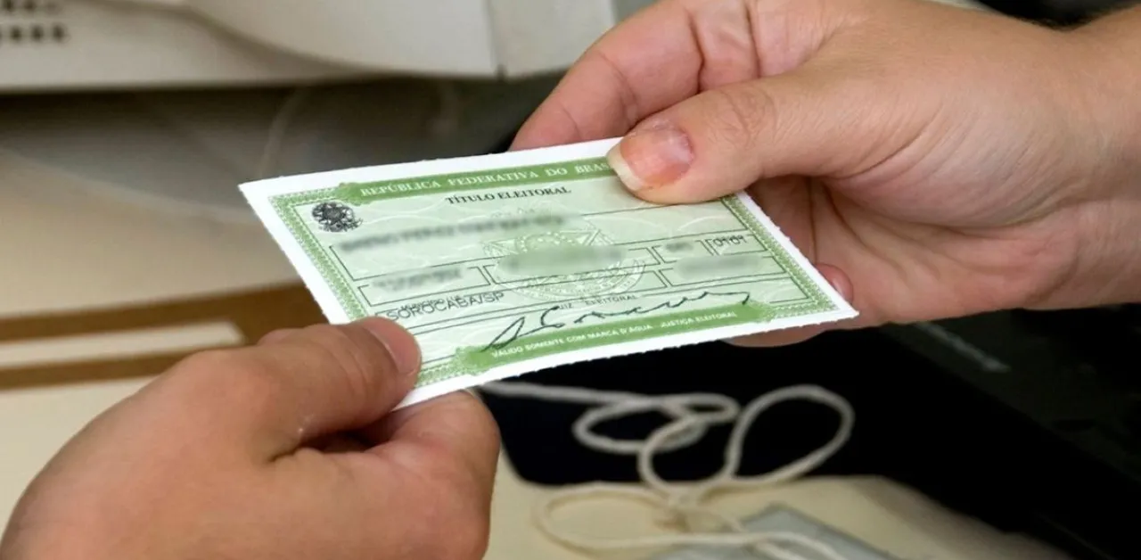 O prazo final para ajustar a situação eleitoral termina em 6 de maio de 2026.