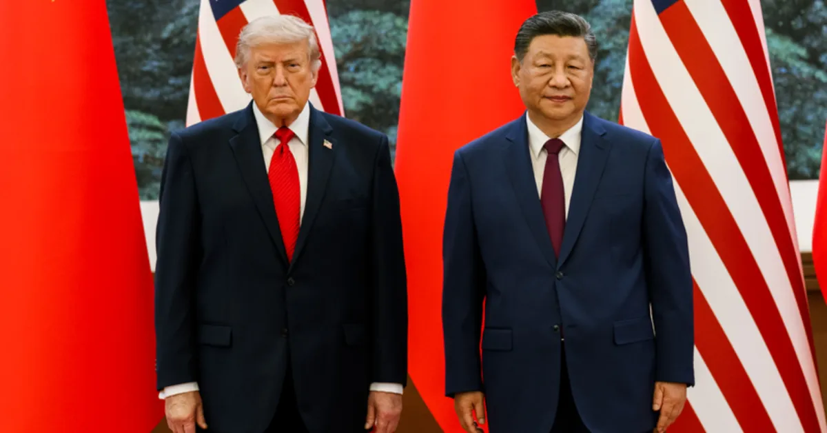 Em meio às negociações envolvendo os direitos de transmissão da Copa do Mundo, o presidente da China, Xi Jinping, recebe Donald Trump, presidente dos Estados Unidos.