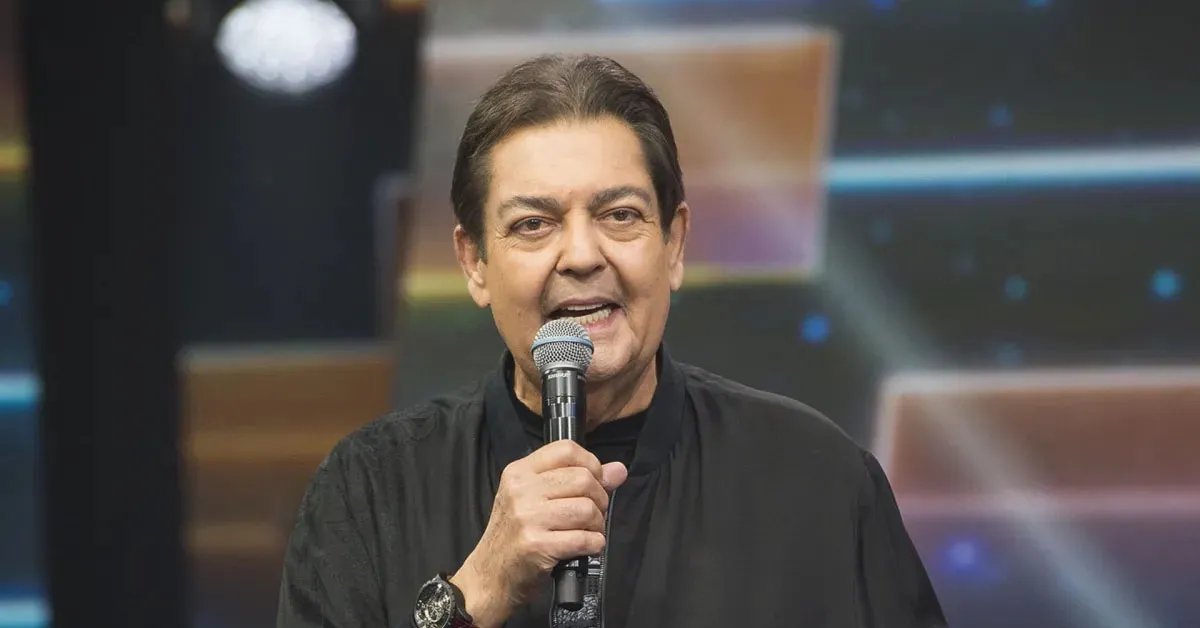 Desde 2023, Faustão passou por diversos procedimentos médicos após enfrentar sérios problemas de saúde. Ao longo desse período, o apresentador realizou quatro transplantes.