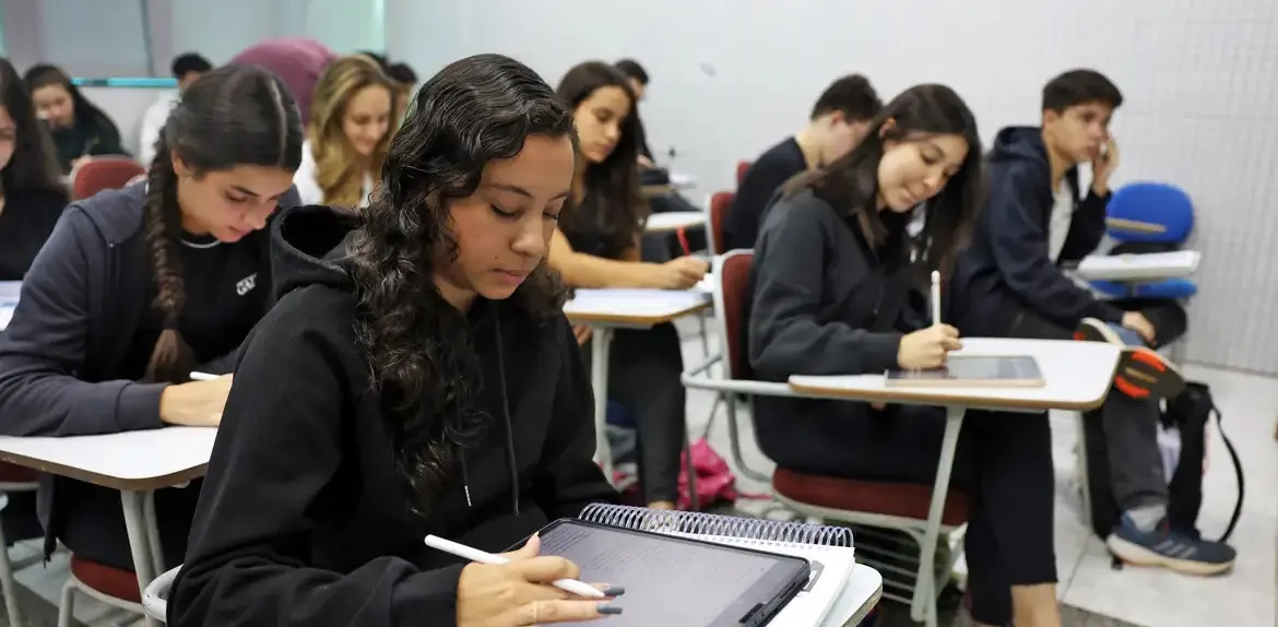 A classificação dos candidatos segue critérios estabelecidos pelo MEC