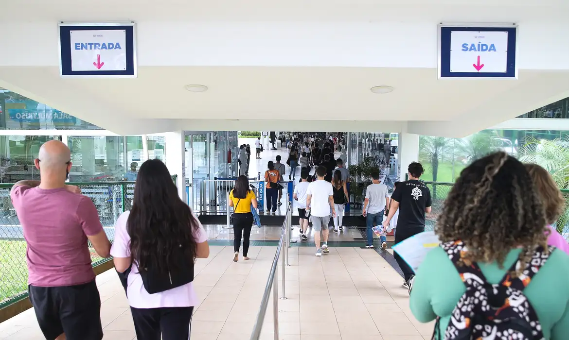 Os interessados em participar do Fies no segundo semestre tem até o dia 17 de julho para se inscrever.