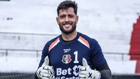 Imagem ilustrativa da notícia: Ex-Paysandu e Remo: após falha, Thiago Coelho perde vaga no Santa Cruz