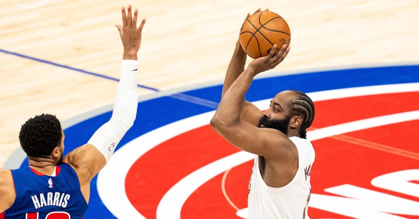 James Harden chamou a resposa - finalmente - e colocou os Cavs em vantagem para decidir em casa