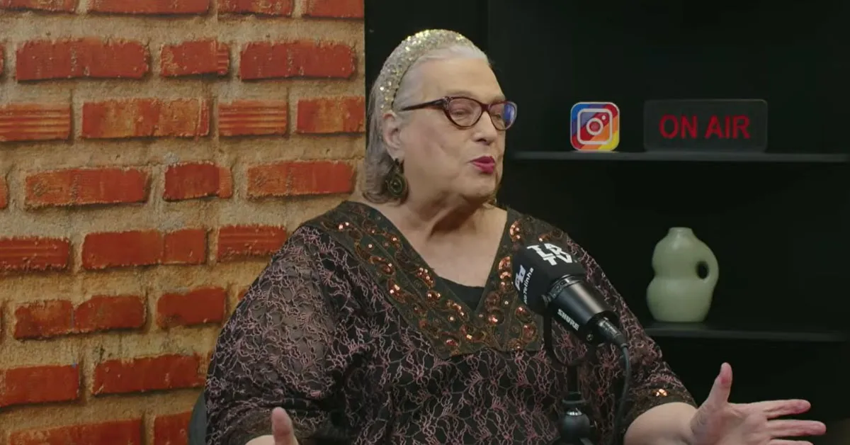 Ao relembrar sua trajetória profissional, Mamma Bruschetta contou que esse costume fazia parte dos bastidores e era algo compartilhado entre ela e Silvio Santos