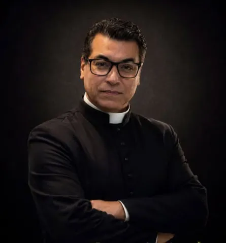 O padre Chrystian Shankar voltou a viralizar nas redes sociais após revelar que aconselhou uma noiva a desistir do casamento ao identificar sinais de um relacionamento abusivo durante a preparação matrimonial.