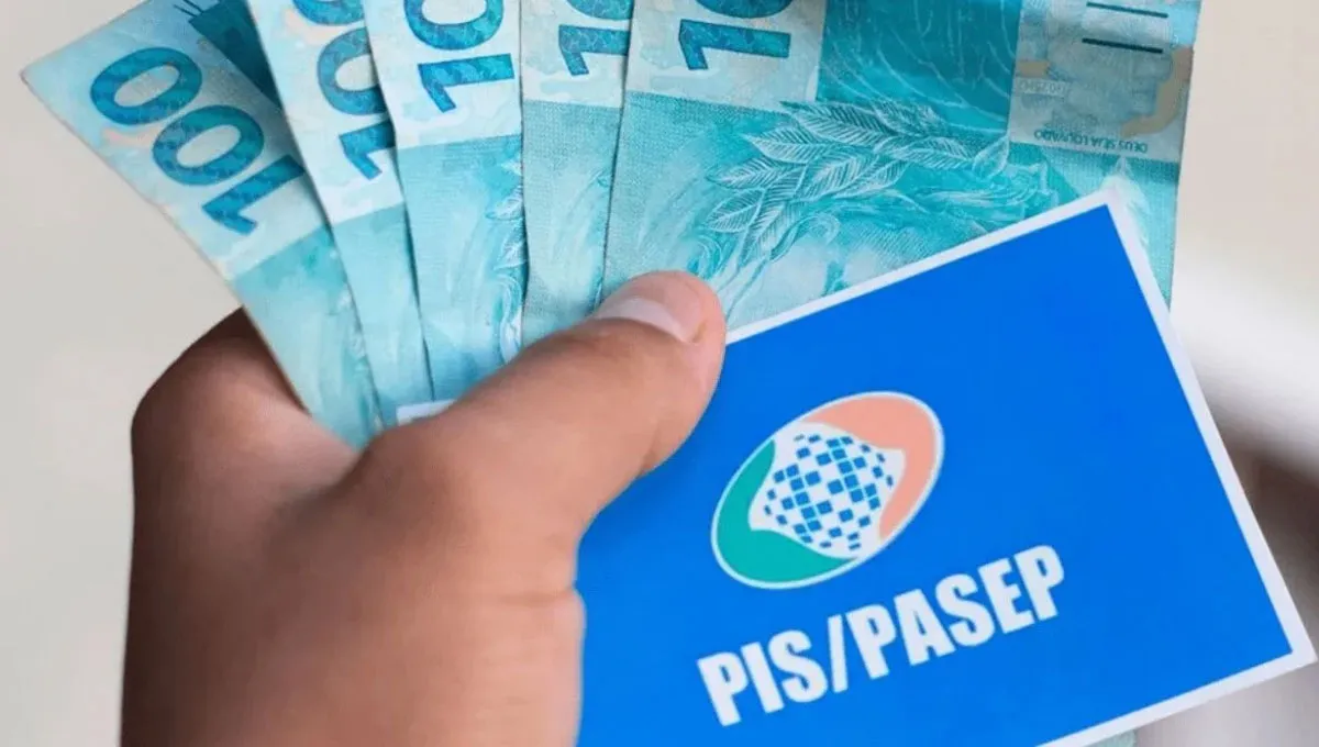 Para quem realizar o pedido até a próxima quinta-feira (30), o pagamento deve ser efetuado em 25 de maio, conforme o cronograma divulgado pelo governo federal.