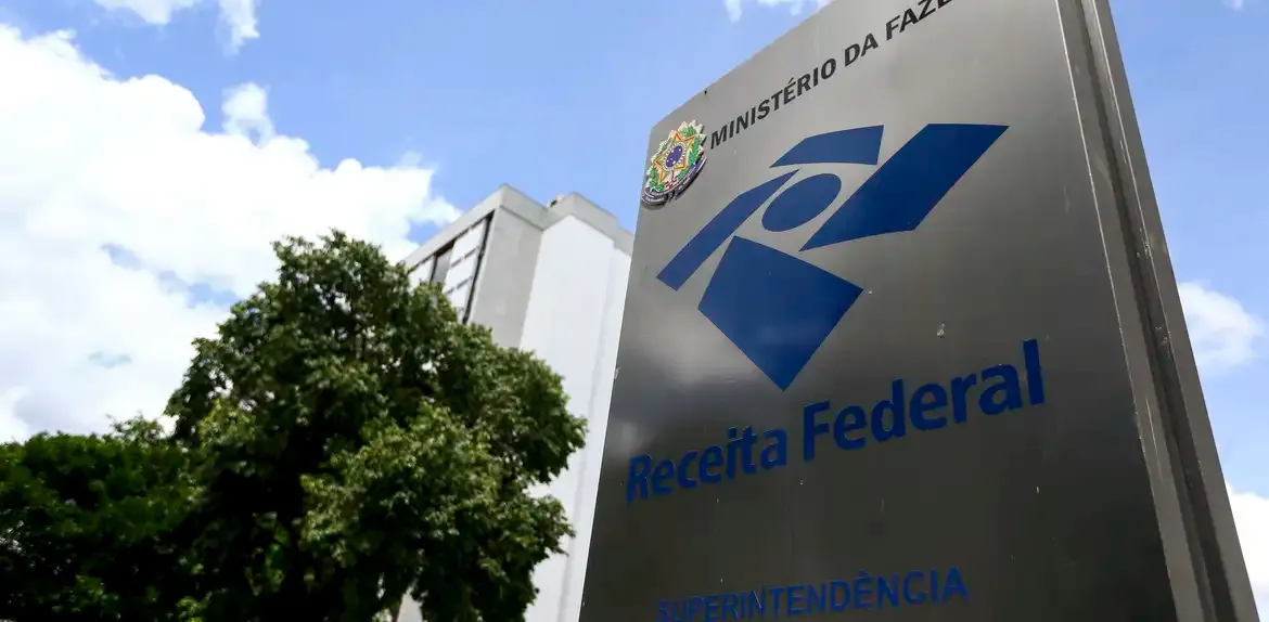 A consulta ao lote especial de cashback do Imposto de Renda estará disponível a partir das 9h desta quarta-feira (08/07).