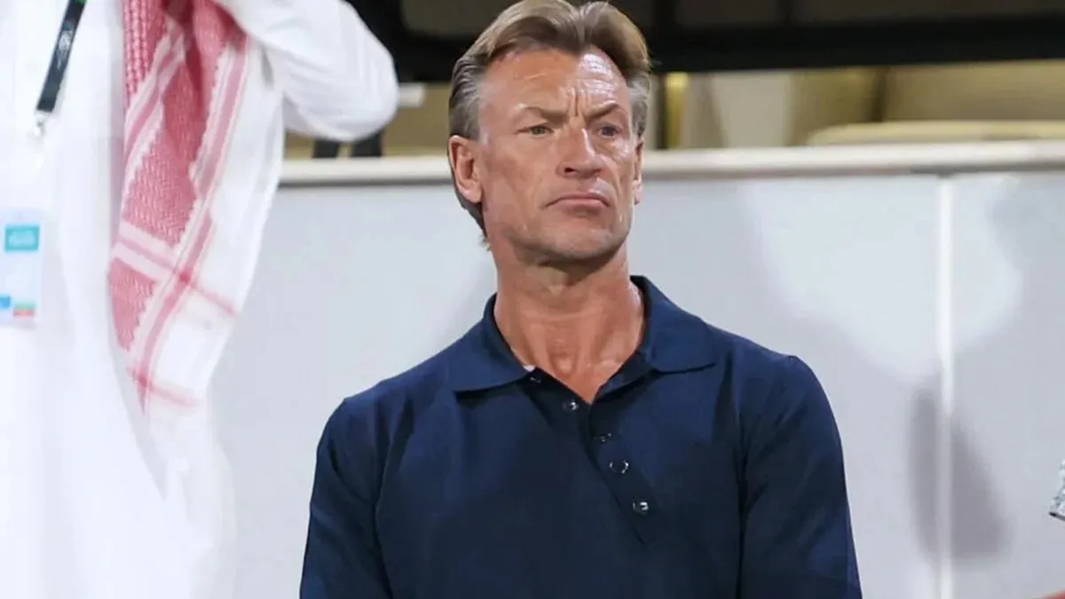 Hervé Renard vai comandar a equipe até o fim do Mundial de 2026.
