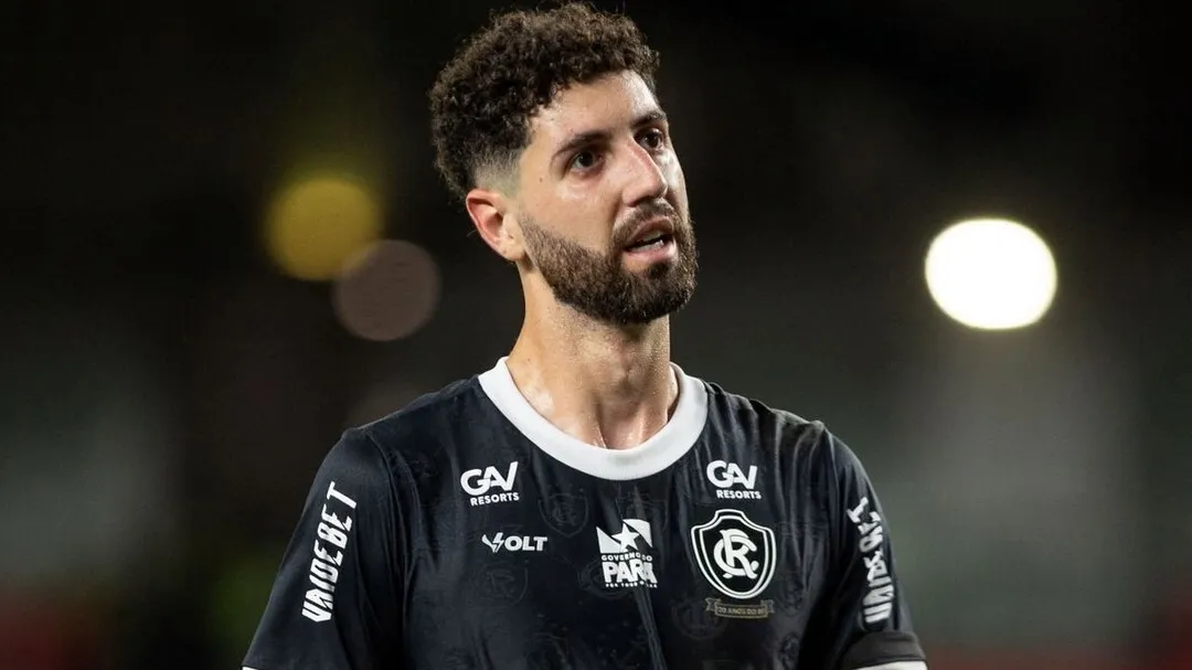 Léo Andrade não caiu nas graças da torcida e do treinador Léo Condé.