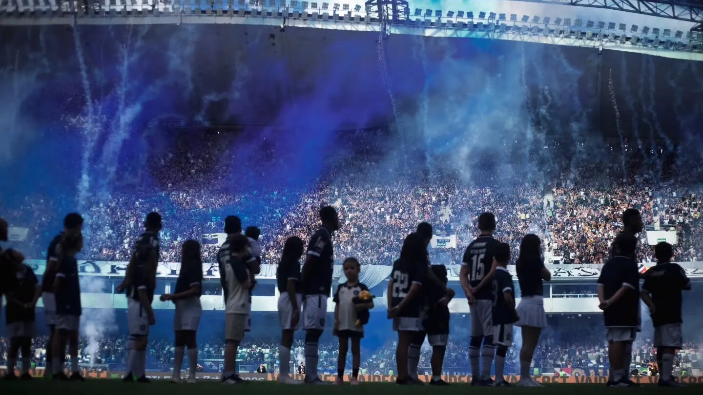 Descubra como a Série A impacta a bilheteira do Remo em 2026, com dados de público e arrecadação impressionantes.