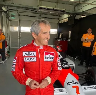 Alain Prost é ferido durante assalto a sua residência na Suíça, segundo informações divulgadas pela imprensa europeia.