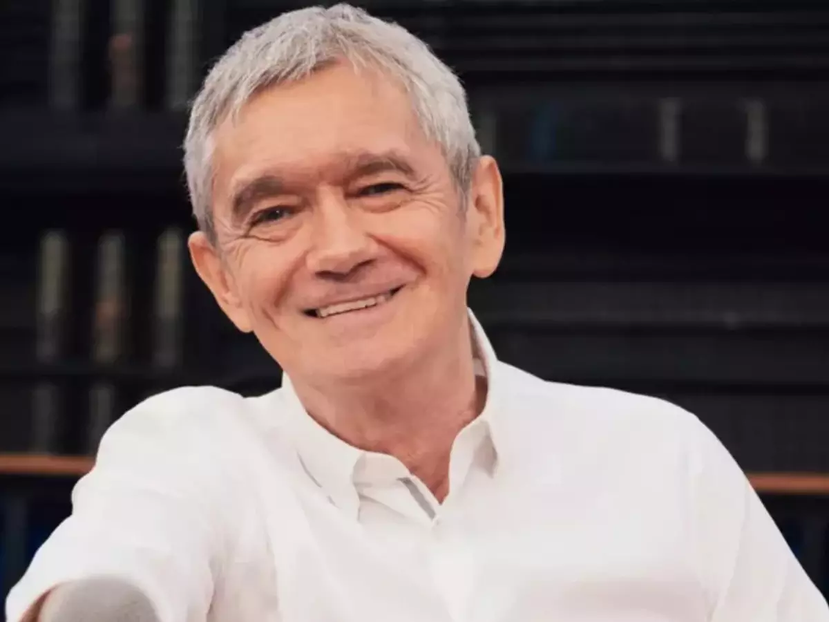 Mesmo com destino incerto, Globo já avalia nomes para comandar o "Altas Horas" no futuro.