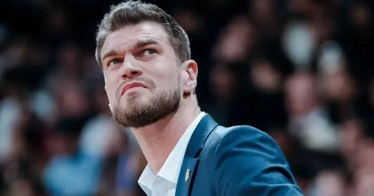 Tiago Splitter é o novo treinador do Chicago Bulls